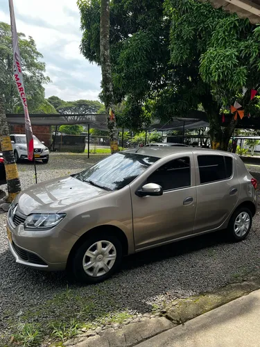 Renault Sandero AUTHENTIQUE / LIFE MT 1600CC 8V AA 2AB ABS
