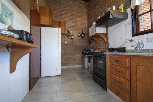 Venta Casa Banco Provincia Country Club. Piscina Quincho Excelente Lote Esquina