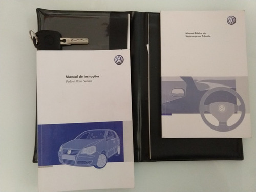 Volkswagen Polo Sedã 1.6 Flex