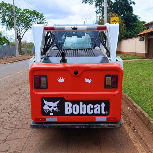 Mini Carregadeira Bobcat S530 - Ano 2014