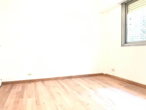 Imagen 12 de 19 de Departamento En Venta En Barrio Norte