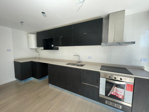Venta Departamento 2 Ambientes Con Balcon Saliente - Noveccento Moreno - Plaza Colon Mar Del Plata