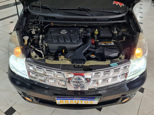Imagem 5 de 20 de Nissan Livina 1.8 Sl 16v 2012