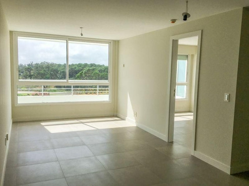 Apartamento 1 Dormitorio En Roosevelt, Punta Del Este