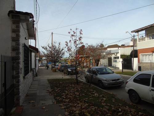 Imagen 5 de 27 de Casa En Venta En City Bell En Diagonal 92 E/ Cantilo Y 13 Dacal Bienes Raices
