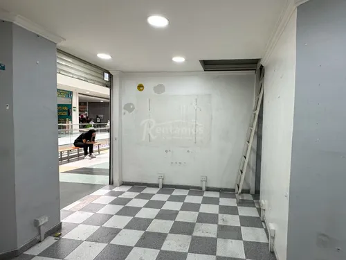 Local En Arriendo En Candelaria. Cod A775985