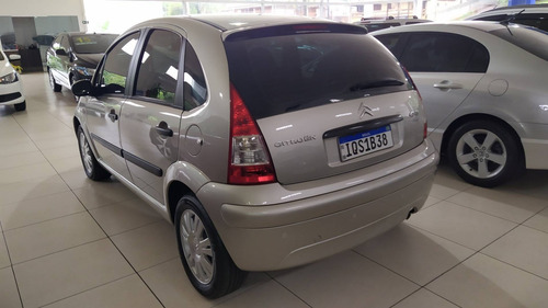 Imagem 4 de 10 de Citroën C3 1.4 I Glx 8v Flex 4p Manual