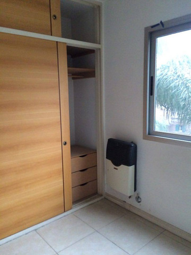 Alquiler Dos Ambientes En Morón Con Amenities