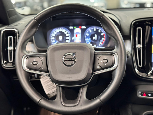 Volvo Xc40 T4 Momentum 2.0 Turbo Fwd 2020