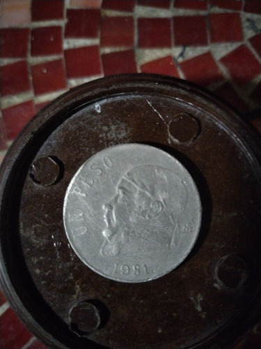 Moneda De 1 Peso De 1981 Tiene Detalle De Fabrica 