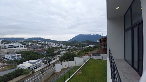 Imagen 5 de 17 de Residencia Venta Carretera Nacional