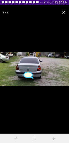 Renault Clio Sedan 2003 1.6 16v Privilège 4p