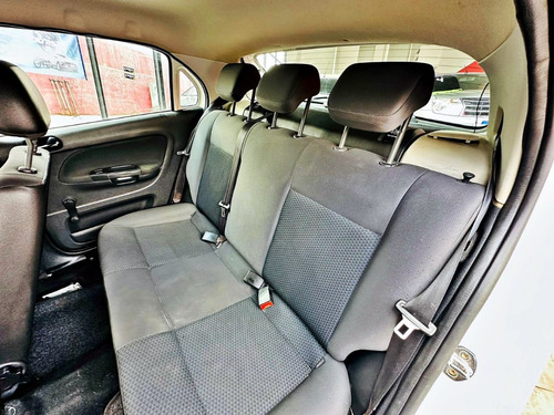 Volkswagen Gol 1.0 12v Total Flex 5p marchas