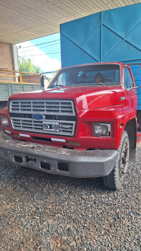 Ford 7000 Año 1986 Con Carroceria C/ Sobrebaranda