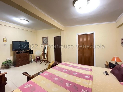 Imagen 5 de 26 de Hermosa Casa De 2 Niveles, Ubicada En Urbanismo Privado Con Vigilancia Las 24 Horas Mls 23-3535 04127800070