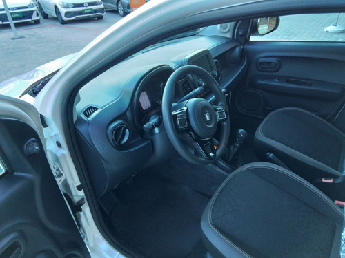 Fiat Mobi 1.0 EVO FLEX TREKKING MANUAL
