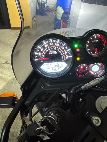 Royal Enfield Himalayan 411