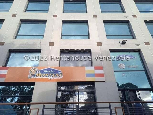 Local Con Oficina Y Depósito En Alquiler En La Urbina. 661 Mts2. 24-12926.