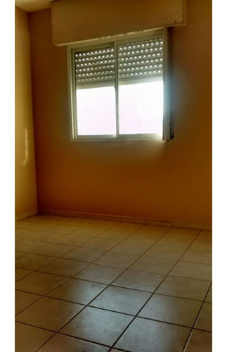 Imagen 11 de 12 de Vendo Departamento 2 Dormitorios Y Cochera En Barrio Pueyrredon