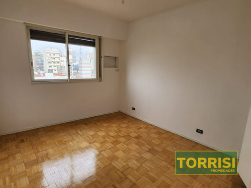 Venta - Dto 4 Amb C/cochera - Bacacay 1800 - Flores