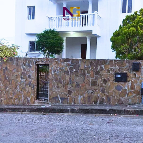 Casa En Venta Ubicada En La Urbanización Paraíso 1