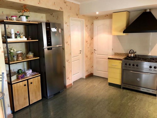 Imagen 14 de 19 de Excelente Casa A La Venta En Campos De Alvarez