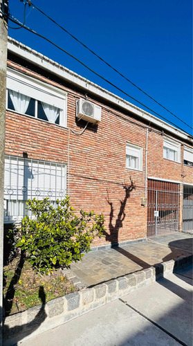 Casa En Complejo Habitacional