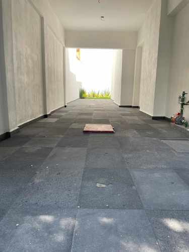 Imagen 2 de 14 de Casa A Estrenar De Lujo/ 4 Recamaras/jardín/4 Autos.