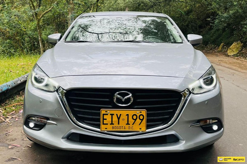 Mazda 3 2.0 Sport Touring
