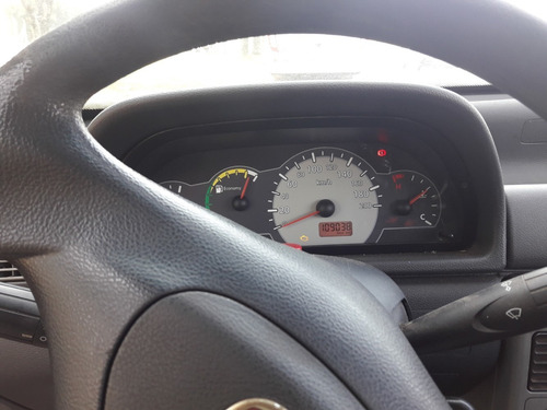 Fiat Uno 2013 Economy 1.0 8v Flex Branco Impecável