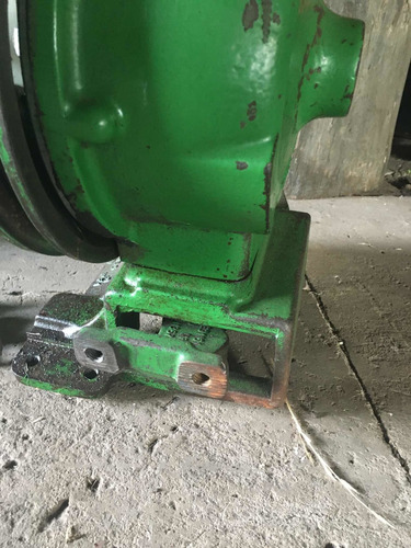 John Deere 930