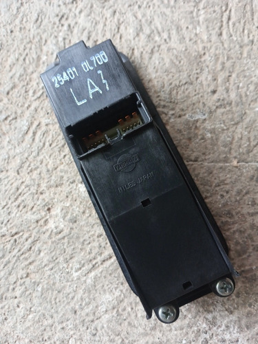 Imagen 2 de 2 de Botonera De Vidrios Eléctricos Nissan Maxima 95 A 99