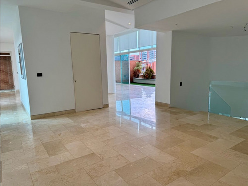 Se Alquila Ph 583m2 Mirador De Los Campitos 7746