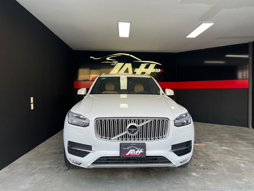Volvo XC90 2.0 T6 Momentum Awd 5 Pas. At