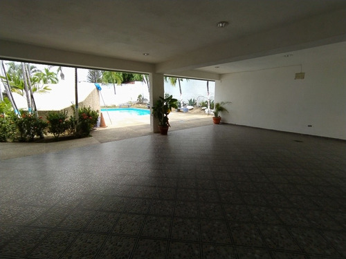 Imagen 10 de 13 de Casa Town House En Caraballeda