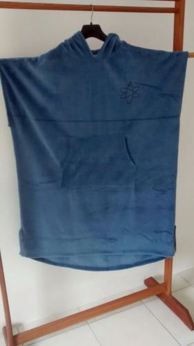 Poncho Proton Surf