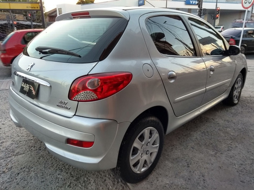 Peugeot 207 2014 1.4 Allure 75cv