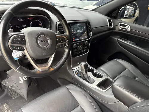 Jeep Grand Cherokee Laredo Tp 3600cc 4x4