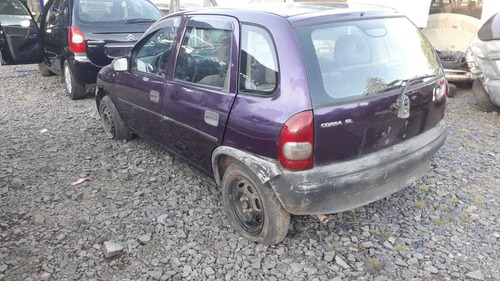 Imagem 4 de 8 de Gm Corsa 2000 1.0 Sucata Rs Peças Farroupilha