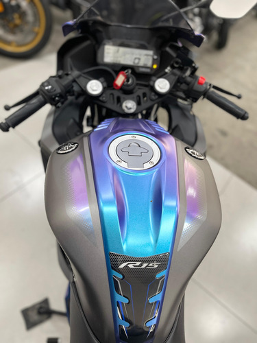 Yamaha Yzf R15 2025 / 4.433 Km