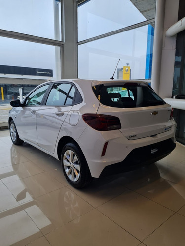 Imagen 4 de 19 de Nuevo Onix Lt Tech 5p 1,2 90cv Mb