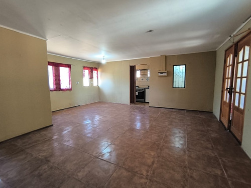 Excelente Propiedad Con Terreno De 1027 M2 - El Tabo