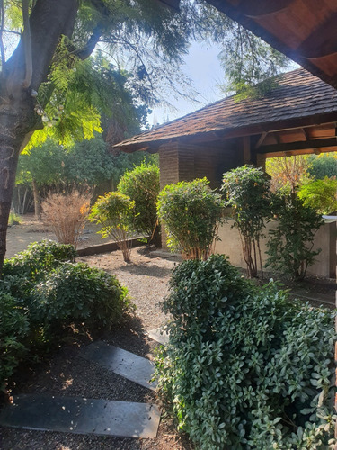 Casa Estilo Inglés En Venta 5 Hab 5 Baños -pozo Propio