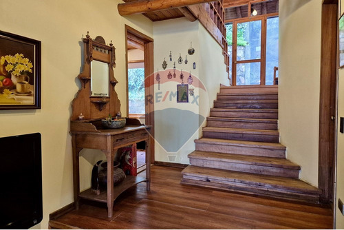 Hermosa Casa En Lago Vichuquén