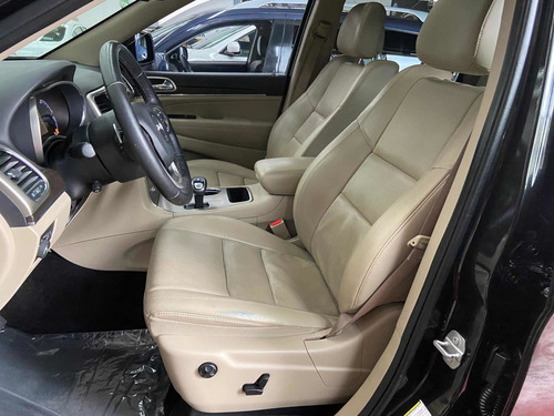 Imagen 9 de 11 de Jeep Grand Cherokee 2015 3.6 Limited Lujo V6 4x2 At
