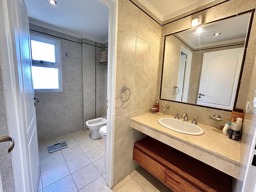 Venta Departamento 4 Ambientes Con Balcón Saenz Peña