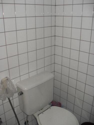 Imagem 8 de 9 de Apartamento Para Venda Em Curitiba, Centro, 1 Dormitório, 1 Banheiro - 303_2-450135
