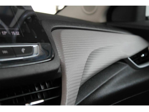 Imagem 12 de 15 de Chevrolet Onix Plus 10t At Pr1