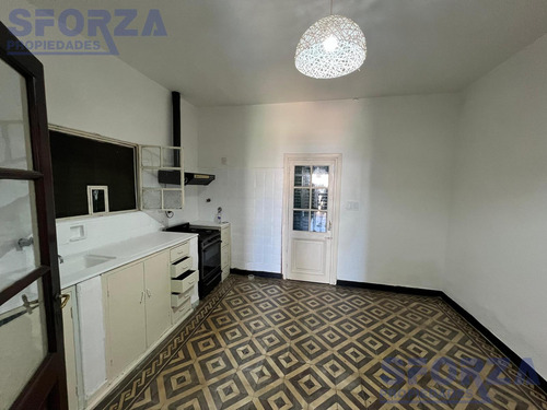 Venta De Casa 4 Ambientes Con Jardin Ideal Inversor En San Miguel Importante Lote