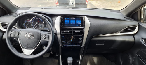 Toyota Yaris Xls 2021